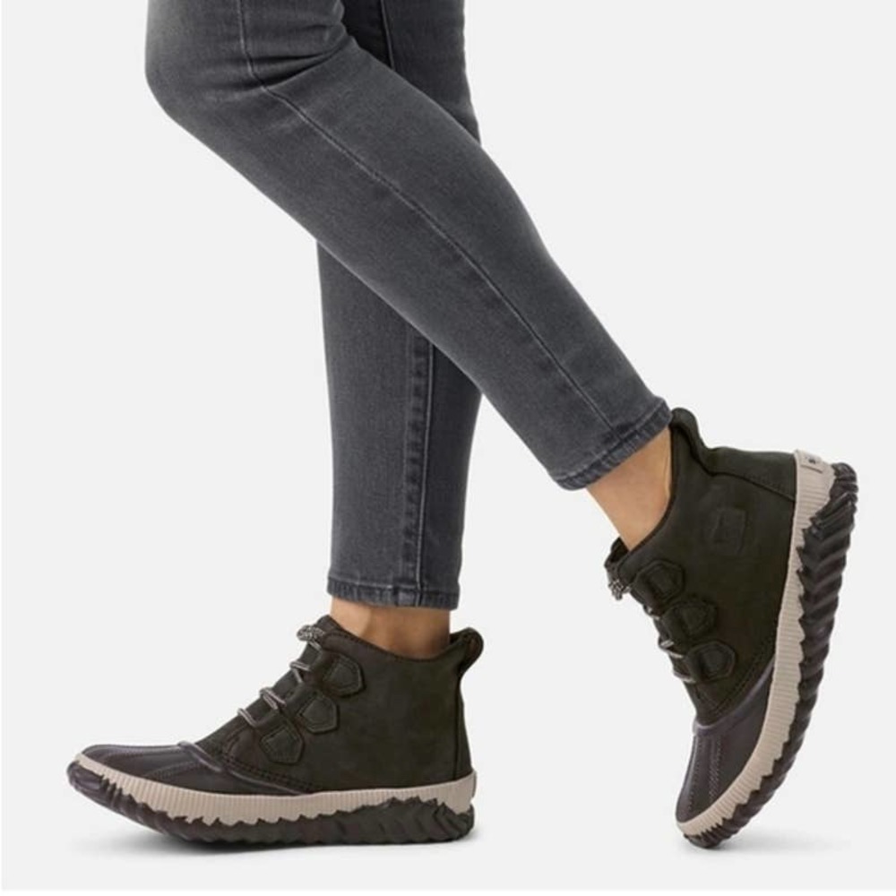 Sorel Out ‘N About Plus Boots Black Leather 9